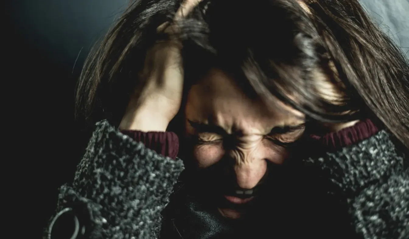 How Online Therapy for Panic Attacks Helps You