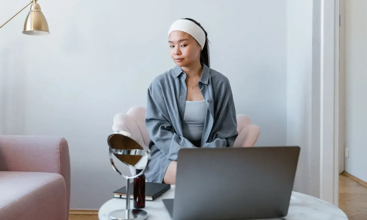 Why Humanistic Therapy Works So Well in a Virtual Format